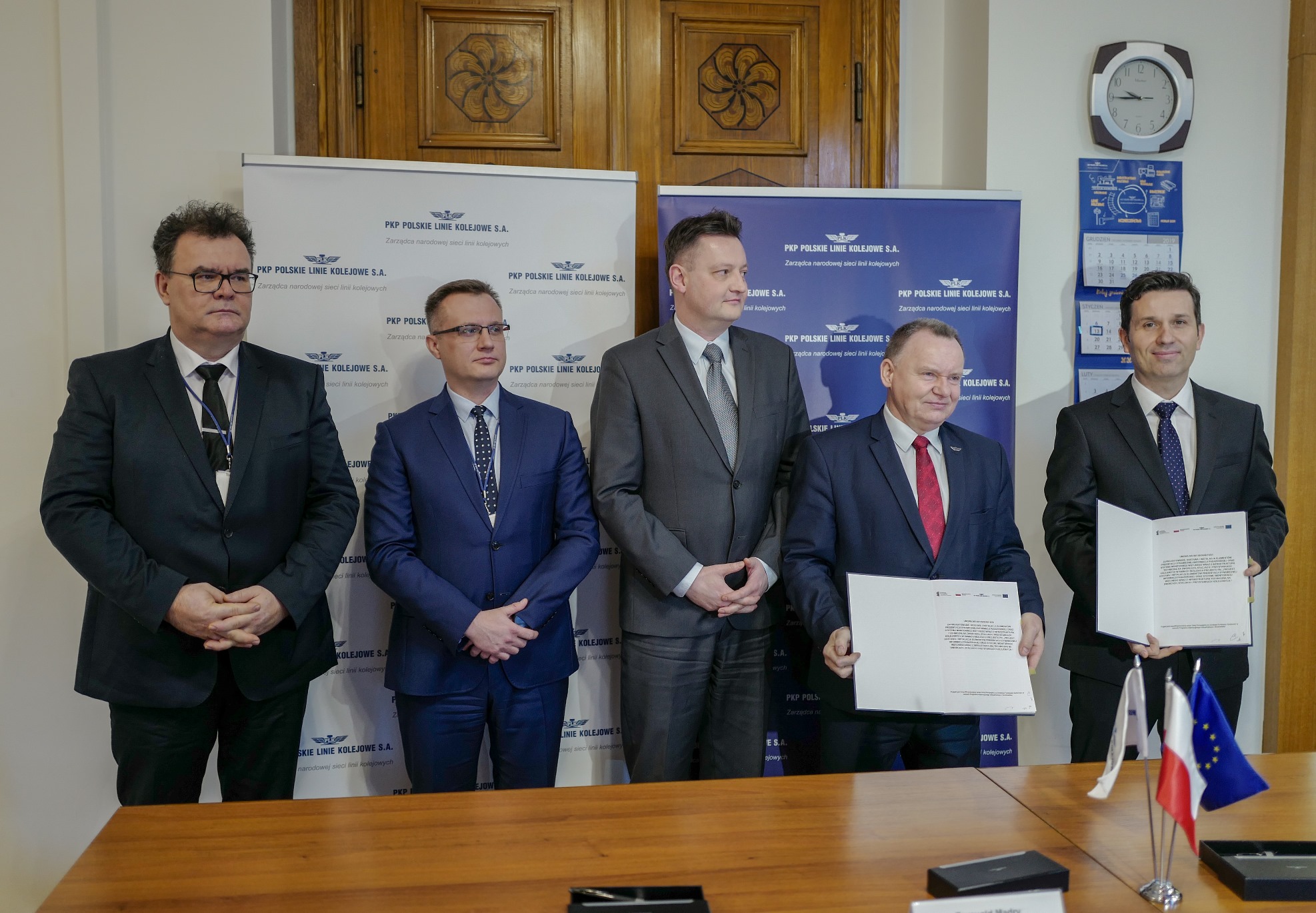 Aldesa - Aldesa has signed a PLN 181 million contract for the installation of the passenger information system