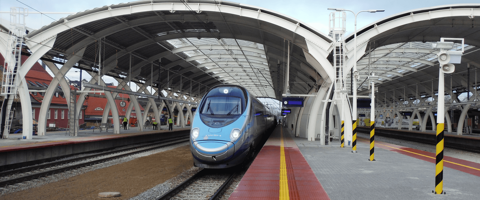 Aldesa - Dynamický informačný systém pre cestujúcich na 133 železničných staniciach